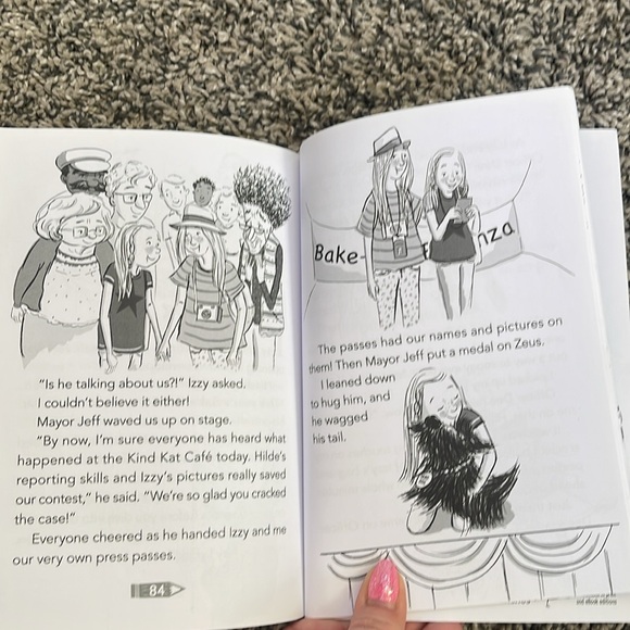 Kids book 📕 Hero Dog by Hilde Lysiak Scholastic paperback book - Picture 12 of 17